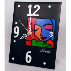 19. Rellotge vertical adaptable (paret o sobretaula) 20x15cm. Frida